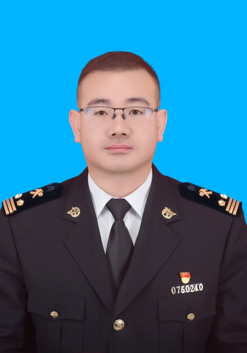 郝全龙