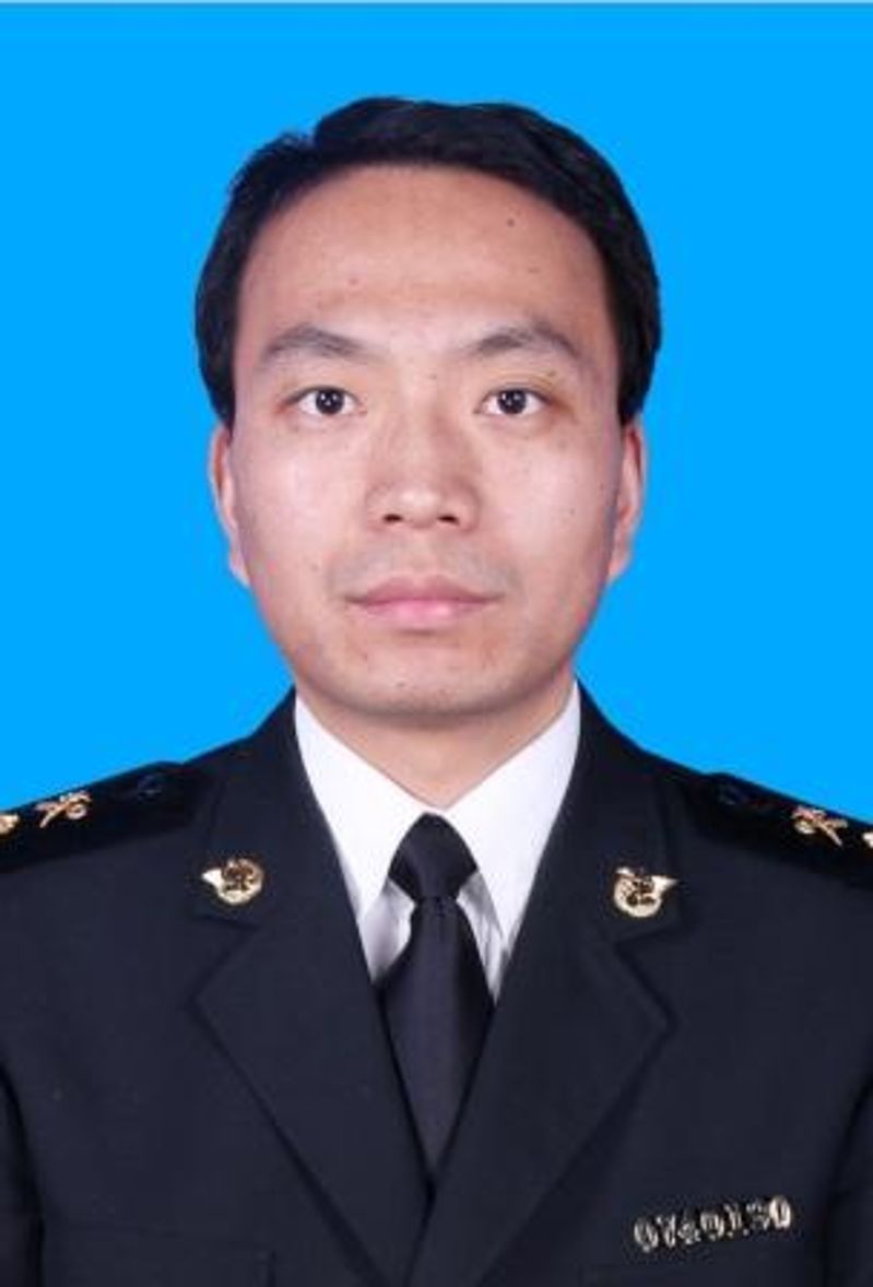 王少峰