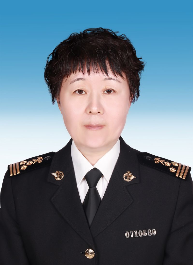 董素霞
